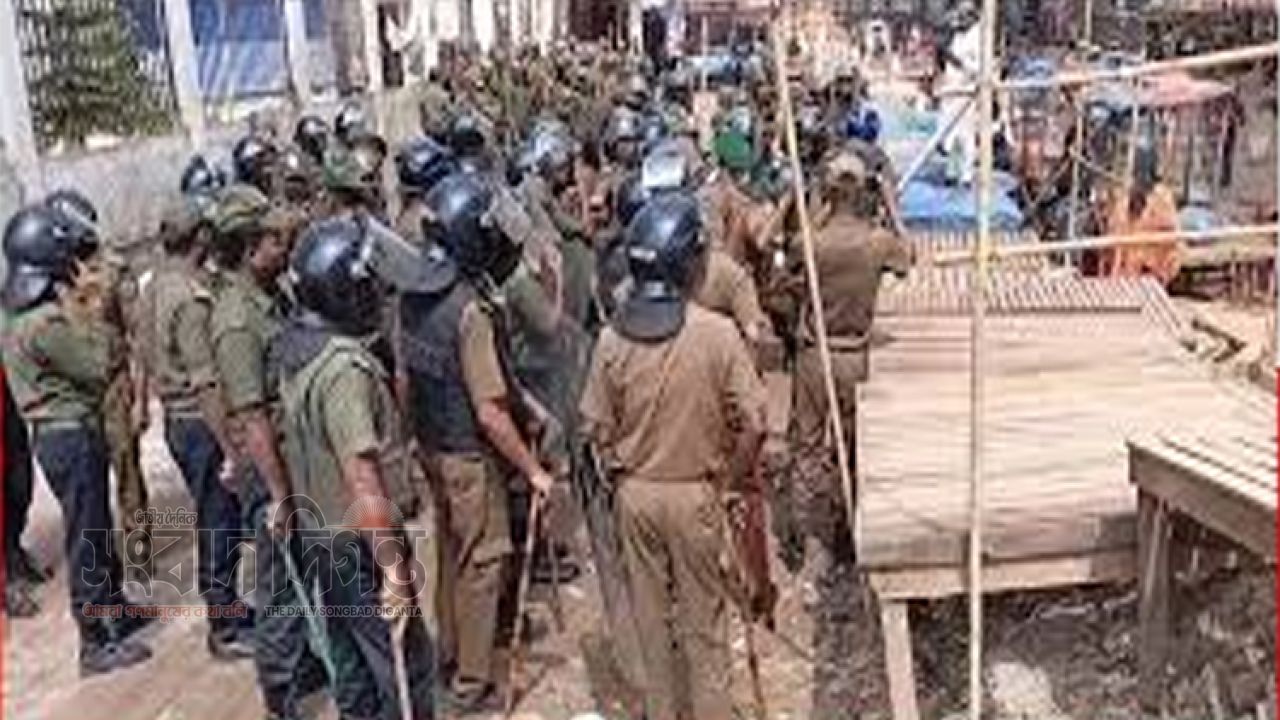 একের পর এক হামলা ভাঙচুরে আইনশৃঙ্খলা নিয়ে উদ্বেগ তদন্তের আশ্বাস সরকারের