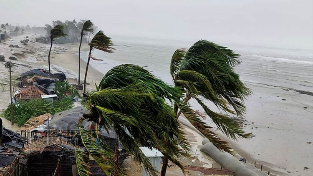 দমকা হাওয়াসহ বৃষ্টির পূর্বাভাস 