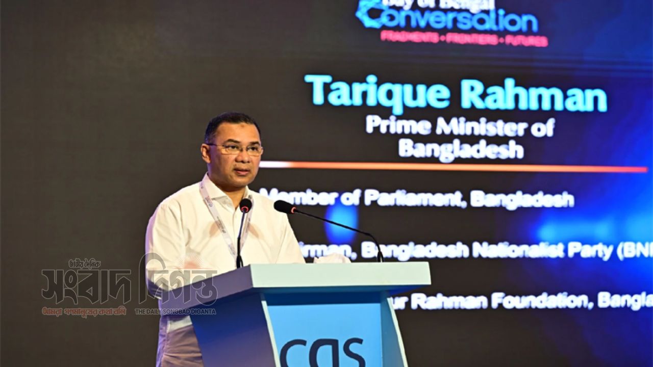 প্রতিশ্রুতি থেকে বাস্তবায়নের দিকে এগিয়ে যাচ্ছে সরকার: প্রধানমন্ত্রী 