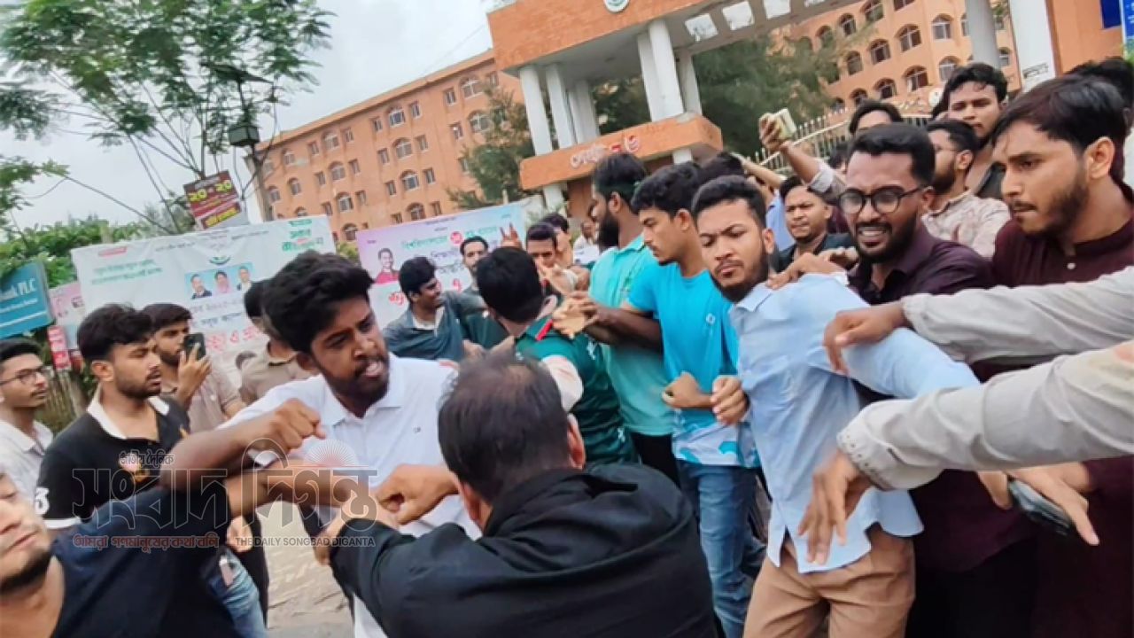  ছাত্রদল-শিবিরের পাল্টাপাল্টি অভিযোগে সাঁথিয়ায় পুলিশ মোতায়েন 