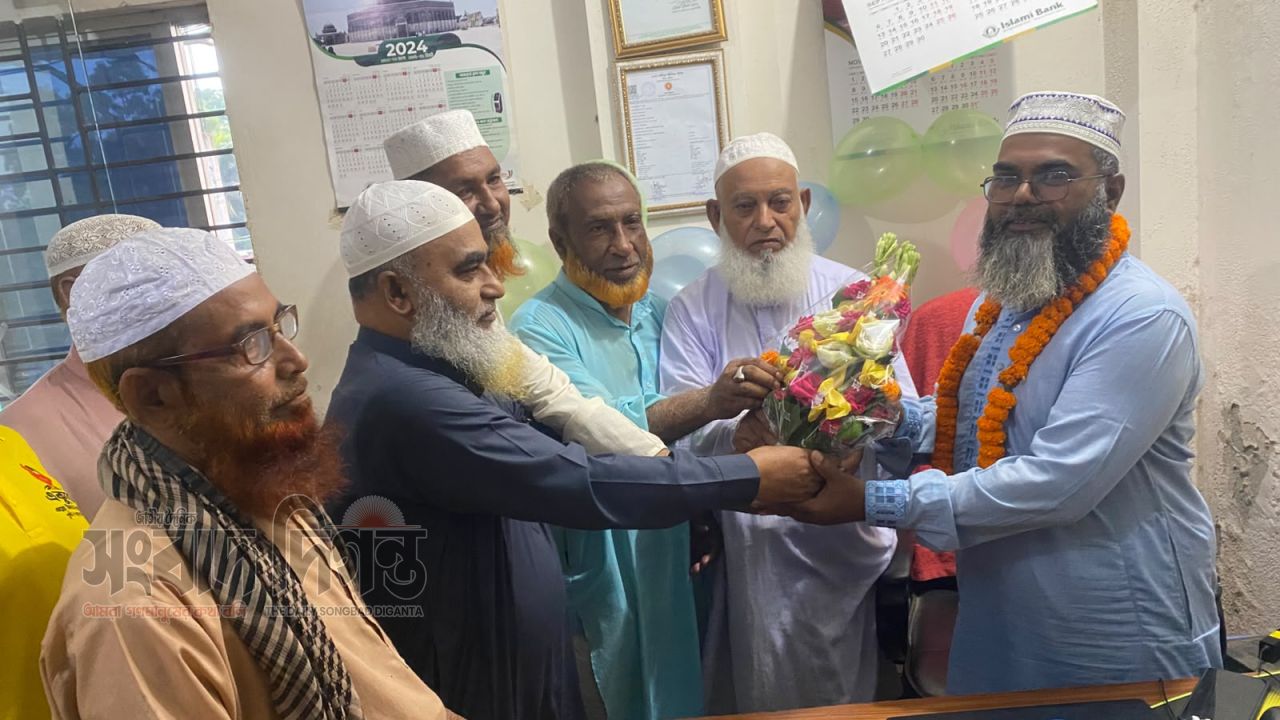 ইসলামী ব্যাংকের গাজীপুর বাজার এজেন্ট আউটলেটের নতুন পরিচালক মনিরুজ্জামান সরকার