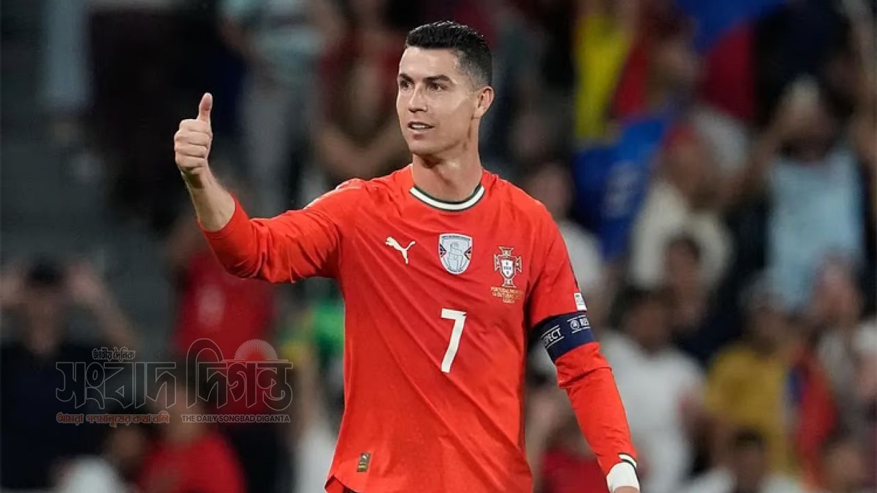 সমর্থকদের উচ্ছ্বাসের জবাব গোলেই দিলেন ৪১ বছর বয়সী রোনালদো