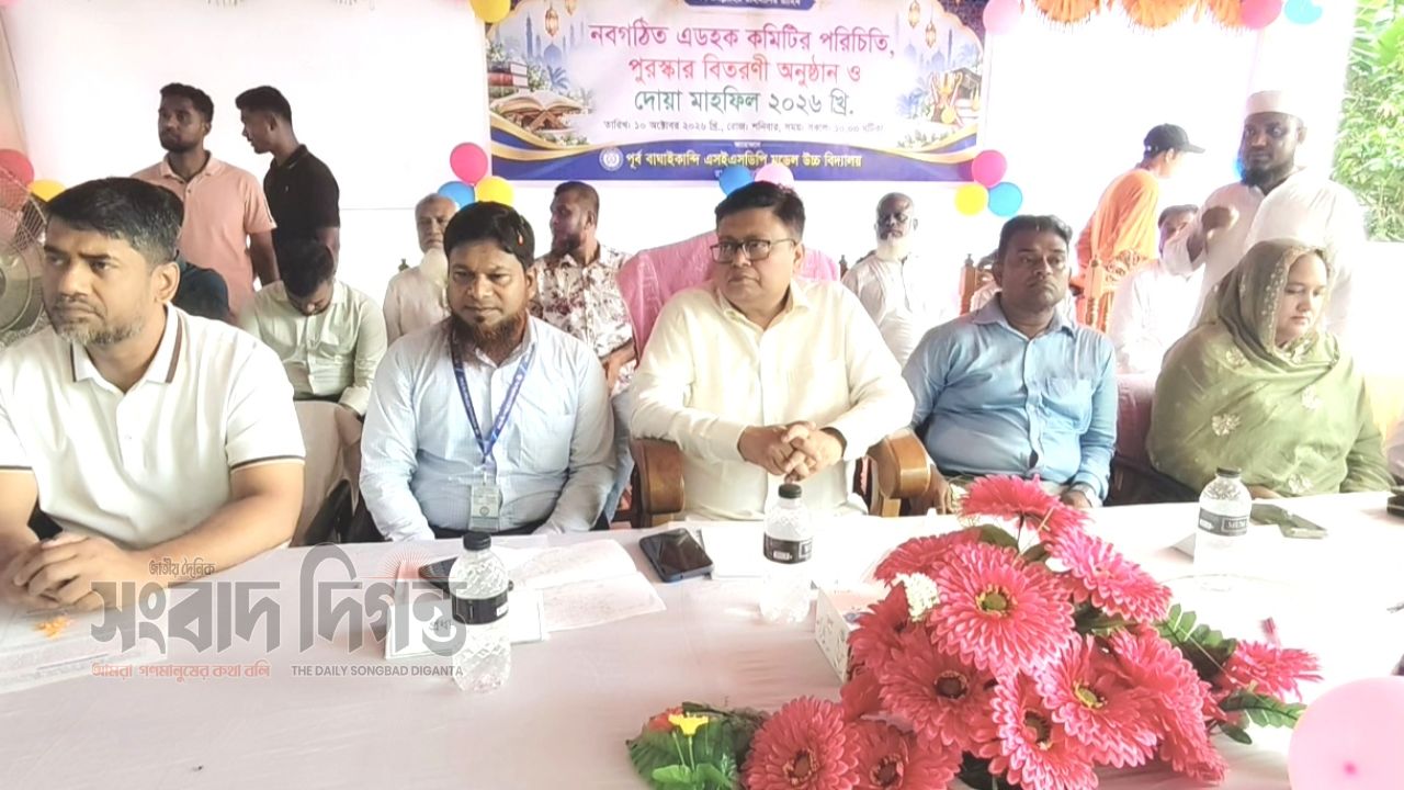 আমি এখানে সচিব হয়ে আসিনি,এই গ্রামের সন্তান হয়ে এসেছি: সড়ক বিভাগের সচিব ড. জিয়াউল হক
