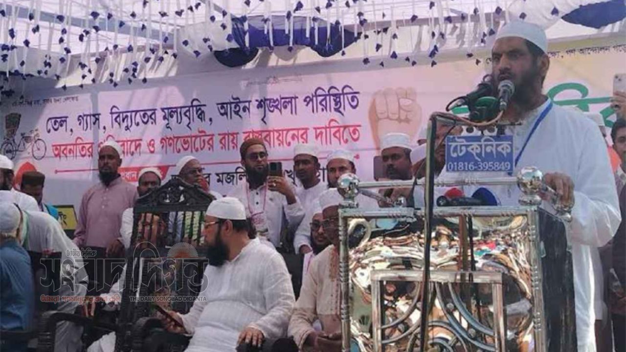 জ্বালানি সংকটে পোশাকশিল্পের উৎপাদন ব্যয় তিনগুণ বেড়েছে: মামুনুল হক