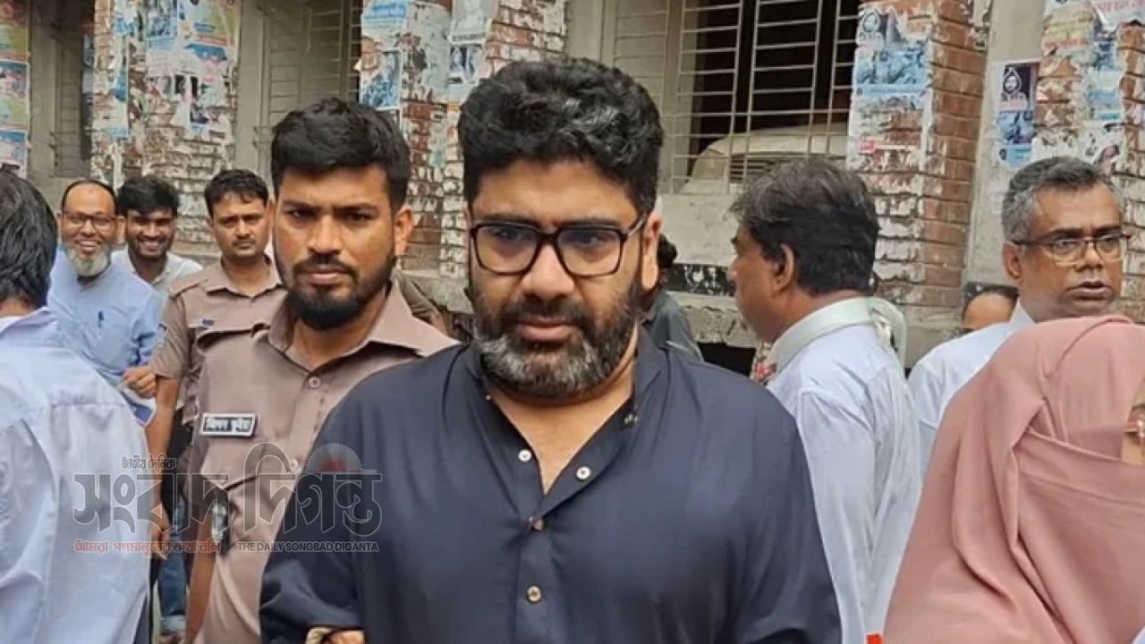 পলাশ হত্যা মামলা: সাবেক এমপির ছেলে মঈনউদ্দিনকে গ্রেফতার দেখালেন আদালত 