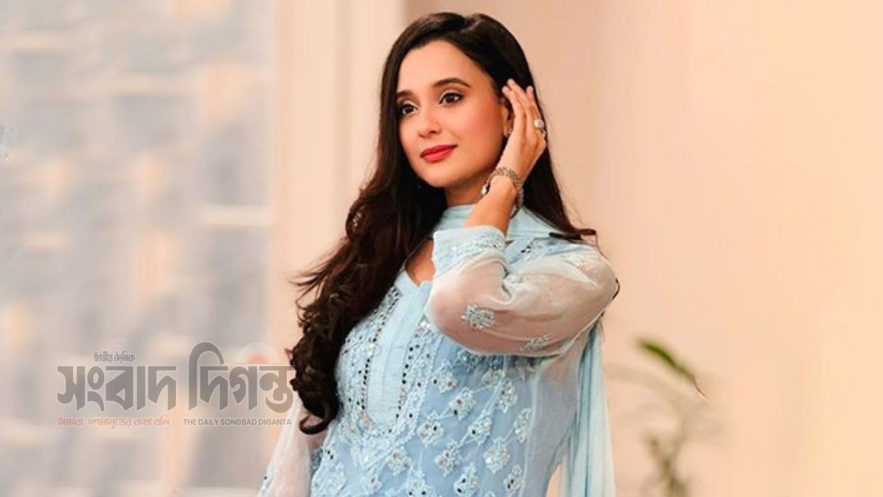 বিচ্ছেদের গুঞ্জনে সাবিলা নূর 