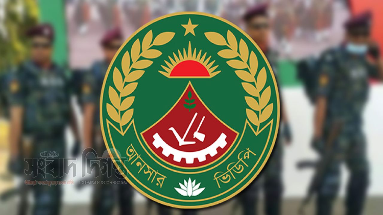 দুর্গাপূজার নিরাপত্তায় সারা দেশে ২ লাখ ১২ হাজার আনসার সদস্য মোতায়েন 
