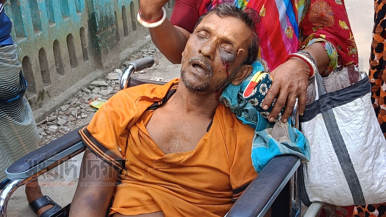 তালায় মাছ চুরির অভিযোগে মৎস্যজীবীকে পিটিয়ে হত্যার অভিযোগ 