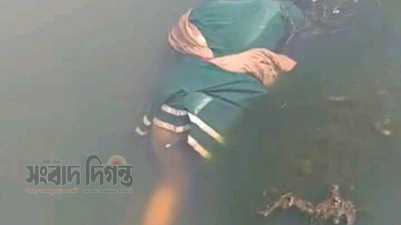পূবাইলে বিলে স্কুলড্রেস পরা কিশোরীর মরদেহ, পরিচয় অজ্ঞাত