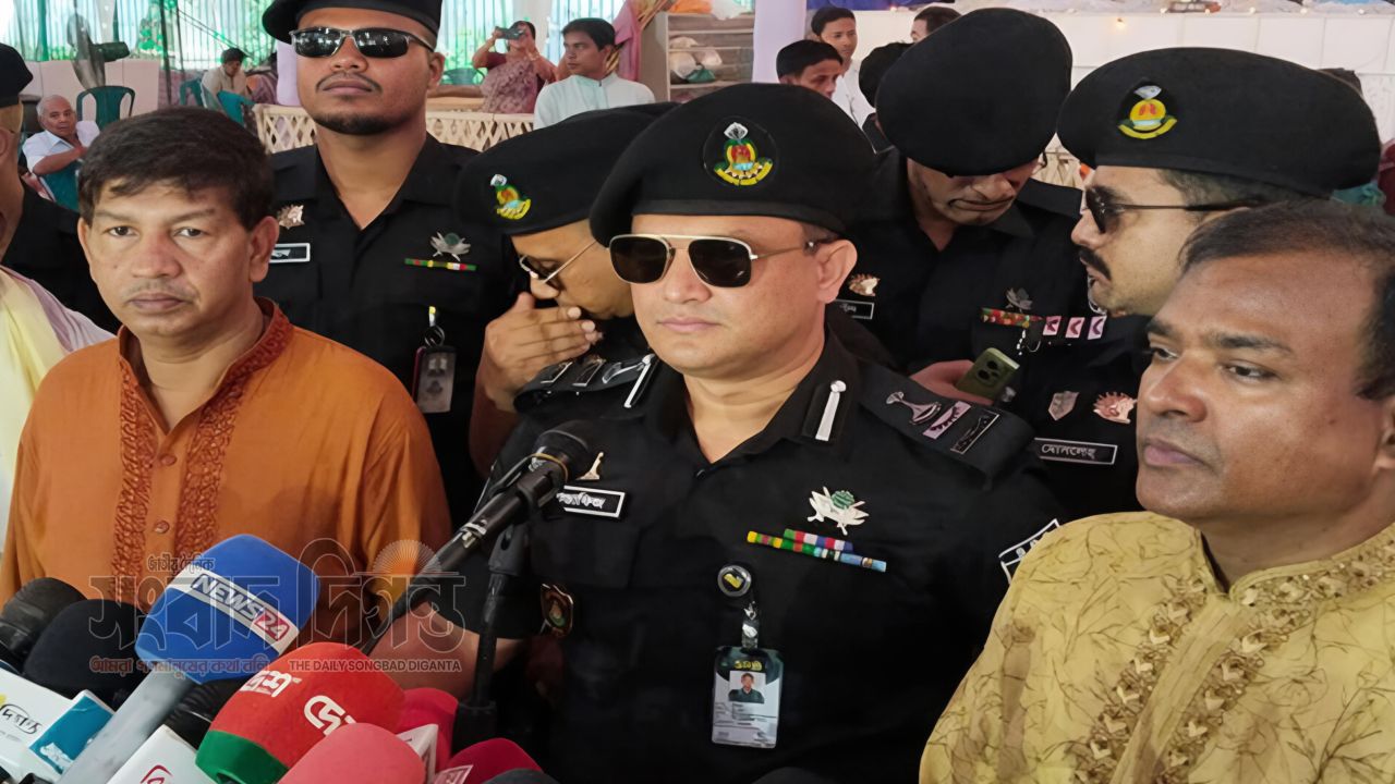 প্রধানমন্ত্রীর আগমন ঘিরে নিরাপত্তার বলয়ে চট্টগ্রাম ও বিশেষ নজরে জে এম সেন হল