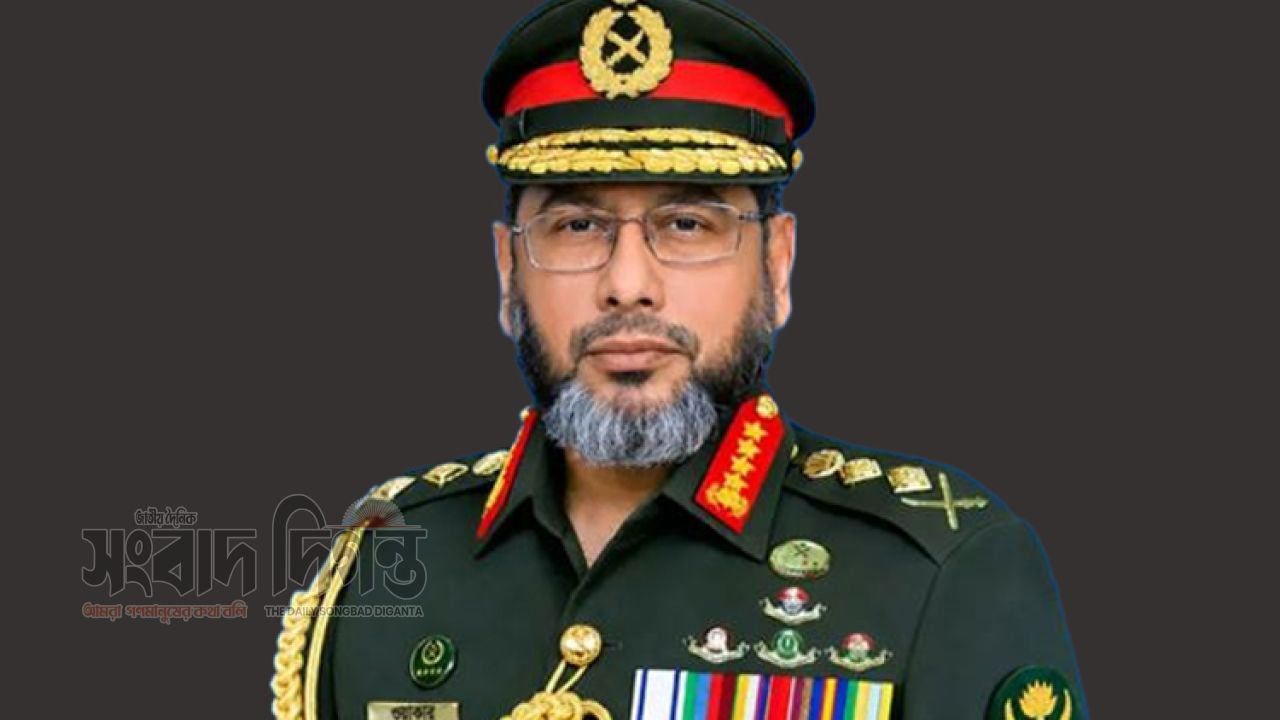 অস্ট্রেলিয়া ও যুক্তরাষ্ট্র সফর শেষে দেশে ফিরেছেন সেনাপ্রধান