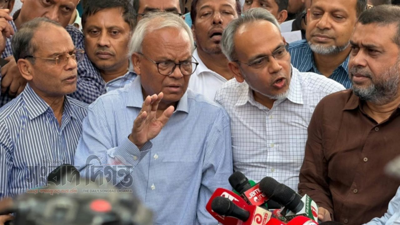 অপপ্রচার ও পরাজিত শক্তির আচরণের মিল তুলে ধরে বার্তা