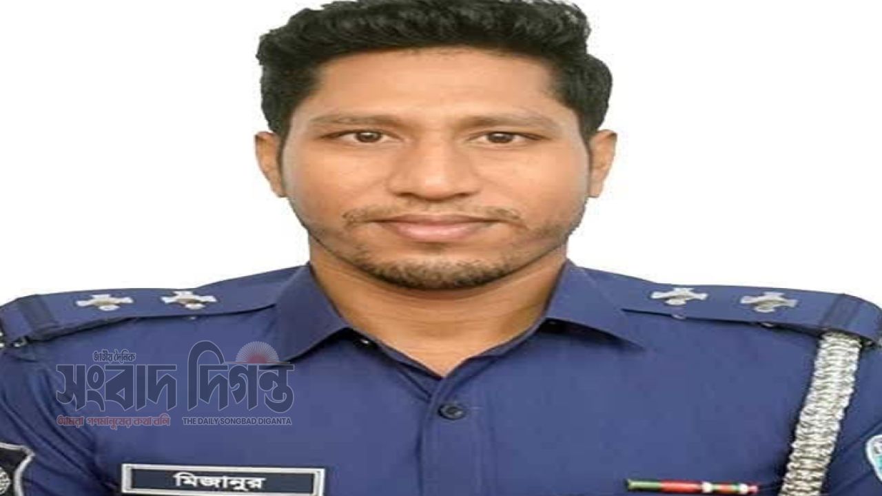 কালীগঞ্জে ঘাতক কাভার্ডভ্যানের চাপায় এসআইসহ নিহত ২, আহত ২  ,