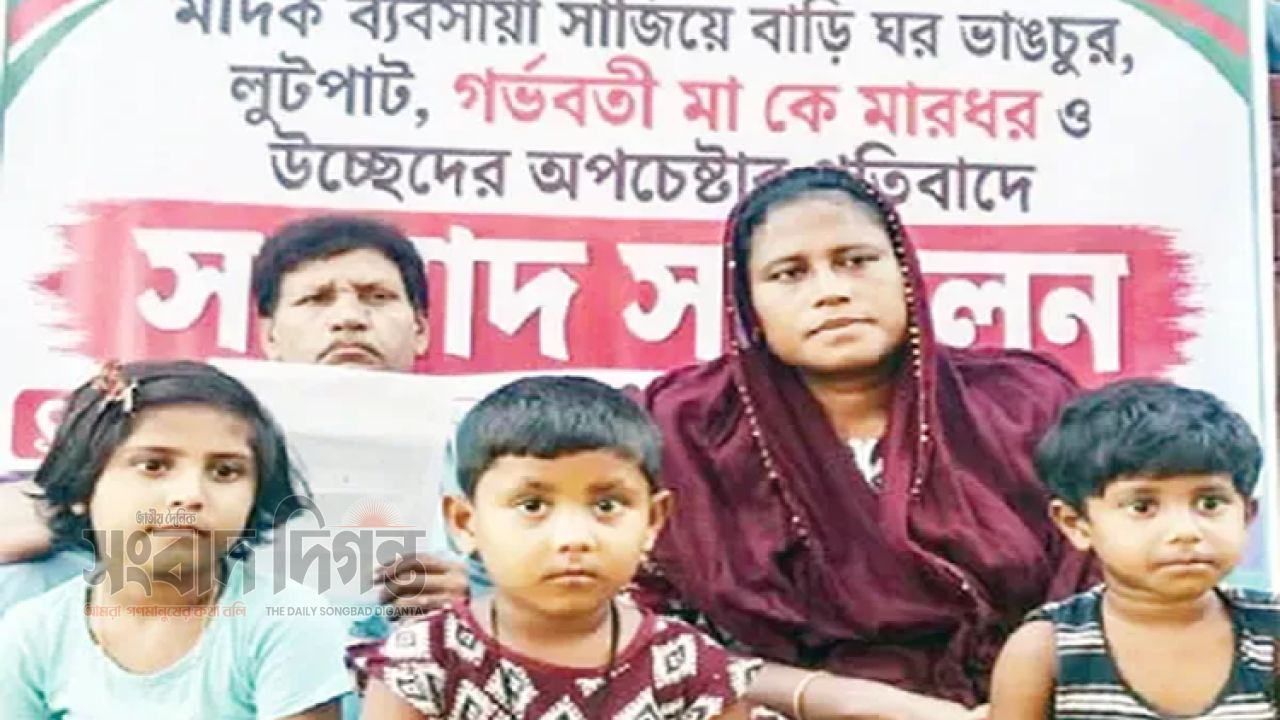 বাড়ি ভাঙচুর, নিরাপত্তাহীনতায় পরিবার