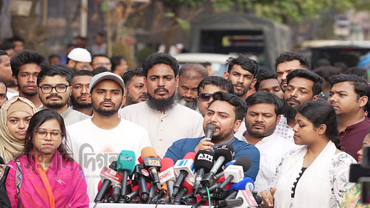 পাহাড়ের অস্থিতিশীলতা ও সার্বভৌমত্ব রক্ষায় সরকারের স্পষ্ট বক্তব্য দাবি এনসিপির