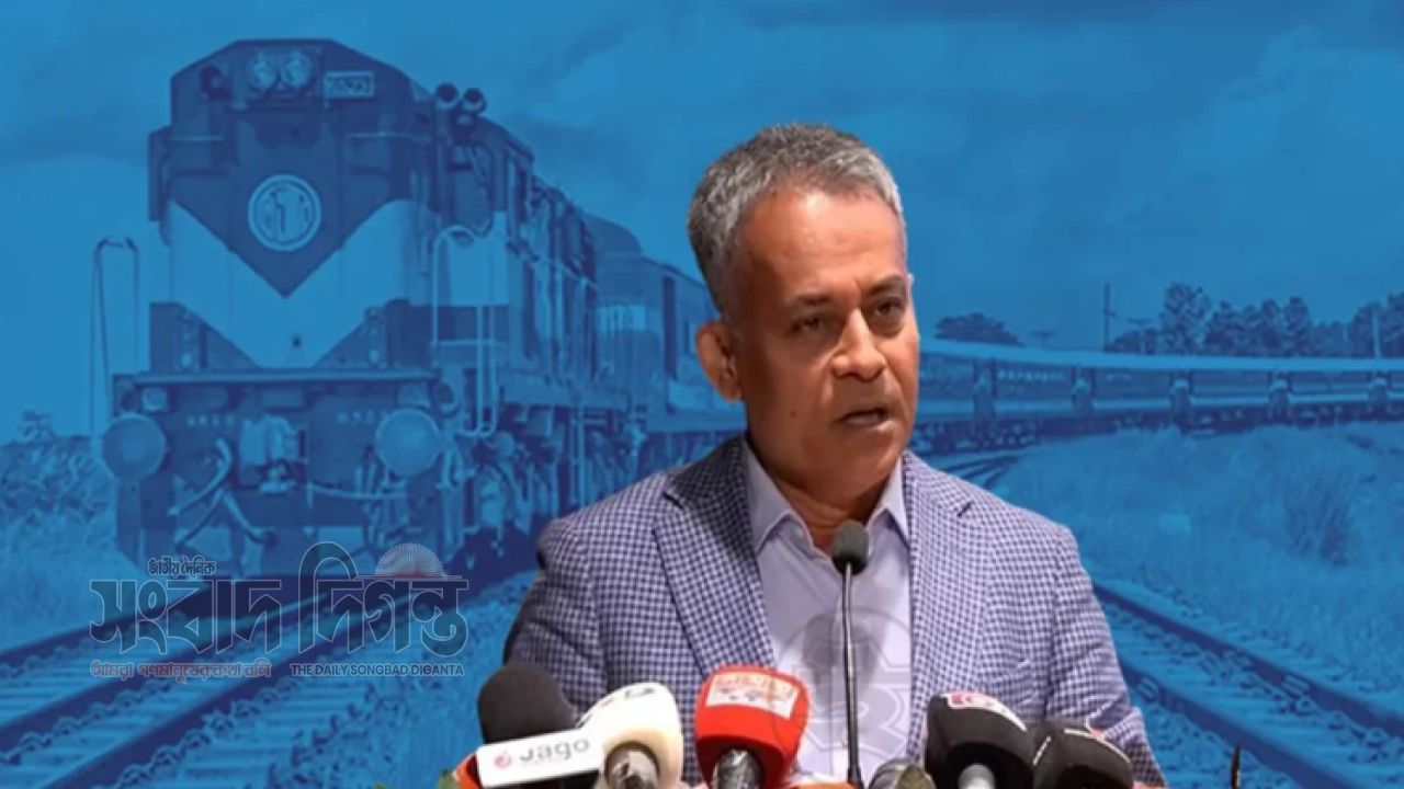 টিকিটের চাহিদার তুলনায় অনলাইন সার্ভারে বিপুল চাপ