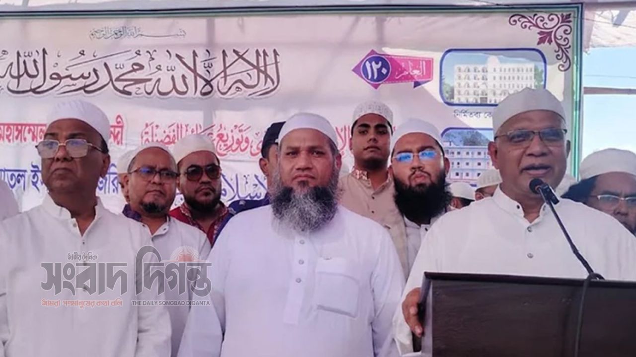 এক লাখ এতিম ও দুস্থ শিশুর পাশে দাঁড়াচ্ছে সরকার