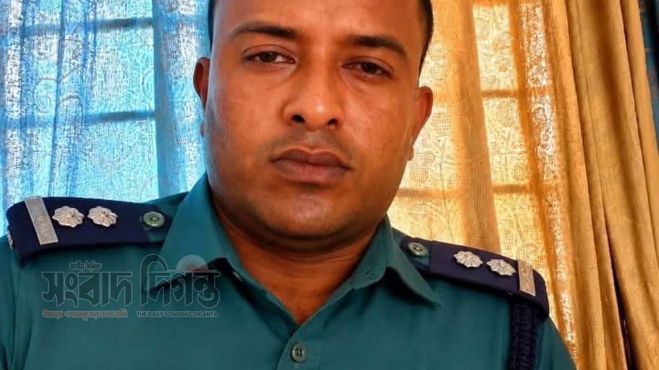 গাজীপুরে ভুয়া ডিবি কর্মকর্তার পরিচয়ে প্রতারণার অভিযোগ